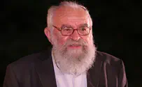 יוני גנוט שר את ניגונו של הרב עמיטל