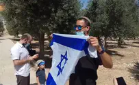תיעוד: דגל ישראל הונף בהר הבית