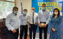 7 ברנז'ה: מתן כהנא חוגג יום הולדת