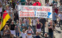 Polish marchers blame Jews for the COVID-19 pandemic