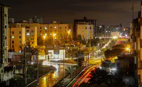 Hamas court rules: Women must travel with male guardian