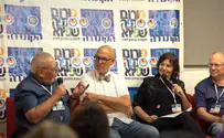 "לפוצץ את בלון היהירות של השמאל"
