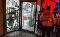 6 hurt in rocket attack during signing of peace deal