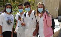 רגע לפני הסגר: מתנדבי 'אור מיכאל' הלכו לשמח