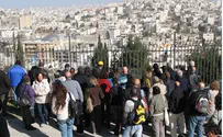 מאות ישראלים בביקור ראשון בחברון