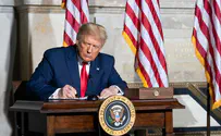 Orthodox rabbis urge Trump to pardon Jewish comedian