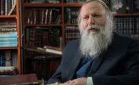 מצבו של הרב שמידט - בינוני ויציב