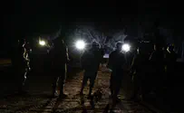 «Мы взяли у солдат телефоны и вышли в поле»