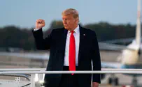 Trump pardons Pollard's handler and former aide Stephen Bannon