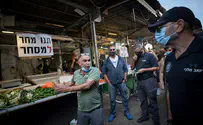 פוליטיקאים בשוק? נזרוק עליהם עגבניות