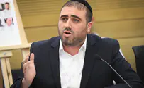 מתנצל על השימוש במילה "עיוור"