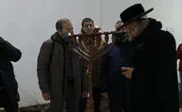 צילום: יח"צ הדלקת נרות בבית הכנסת של המהרש"א