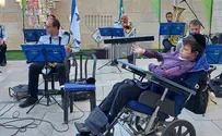 צילום: משה ביטון תזמורת המשטרה שימחה את ילדי "עלה"