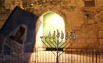 נרות חנוכה הודלקו בשער השבטים