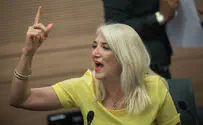 "מיכל שיר כלבה": אסנת מארק לא מתנצלת