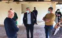 השר רפי פרץ מעביר מסר לחמאס