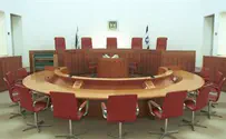 'ביהמ"ש מסייע לעיוות ההיסטוריה'