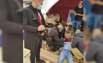איתי זר השובת רעב התעלף במאהל המחאה