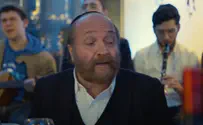 צילום: מתוך הקליפ יהודה גרין שר: דער רבי איז דא
