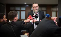גפני זעם על רה"מ: אנחנו עבדים שלכם?