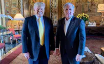 Trump agrees to help Republicans take back the House