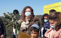 מאות שתילים לזכר אסתר הורגן