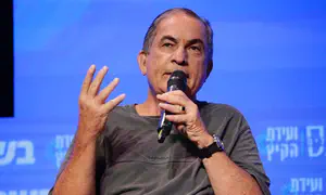 Ведущий отстранен от работы после интервью с Гидеоном Леви