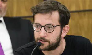 השופט קיבל את הערעור, אוריך יישאר במעצר
