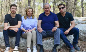 משפחת נתניהו היא.......(השלם את המשפט)......