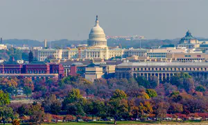 Rabbi’s anti-antisemitism message sparks applause at DC rally