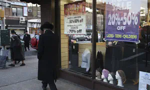 Haredi teen stabbed in Brooklyn synagogue