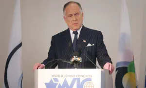 Ronald Lauder pushed Trump to try to annex Greenland