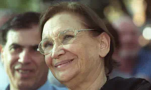 כתב היד הנדיר של נעמי שמר יוצא לאור