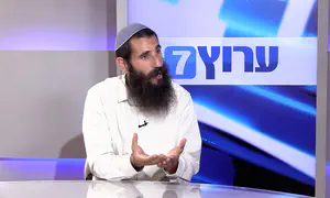 הרב וולפסון משיב למתנגדי העלייה להר