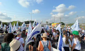 צה"ל חסם כבישים מרכזיים בנגב המערבי
