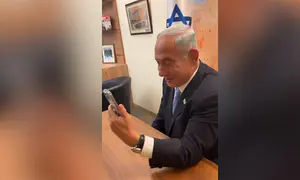 ההזמנה המפתיעה של נתניהו לטייס ההודי