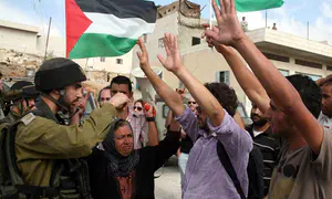 Report: Two foreign left-wing activists face aliyah freeze