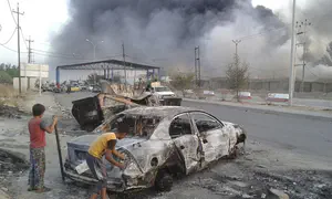Iraqi air force strikes ISIS positions