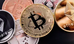 Взяточничество и отмывание миллионов в криптовалютах