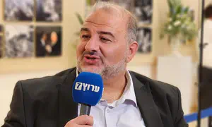 Arab MK leaves interview following question on Hamas' future