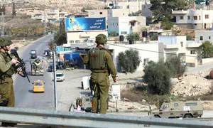 אם ובתה חולצו משטח הרשות הפלסטינית