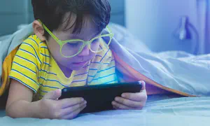 הקשר בין סמארטפון לדיכאון אצל ילדים