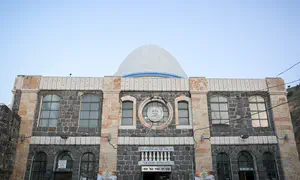Top haredi rabbis ban route to Rabbi Meir Baal Hanes' tomb