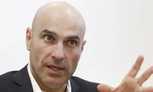 Эфи Наве подал иск против организаторов кампании против него