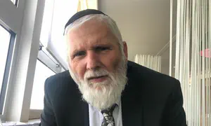 האם מותר להצביע לרשימה עם מועמד ערבי?