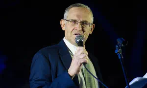 הרב ליכטנשטיין: זו הטרגדיה של "חושן משפט"