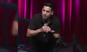 שחר חסון שוב סטנדאפיסט השנה
