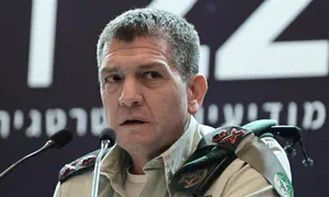 Mother of October 7 victim confronts former IDF intel chief