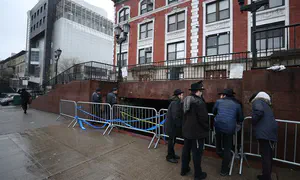 Attendees of Hassidism class pelted with eggs