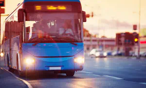 Passengers panic as bus driver smashes window